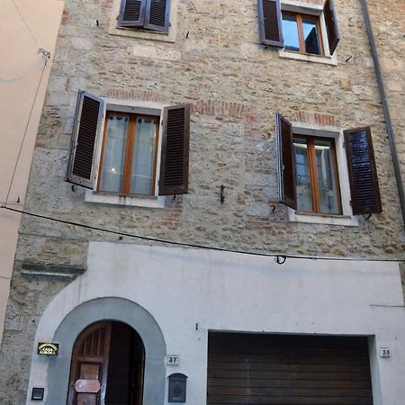 Casa Aurora Hotell Massa Marittima Eksteriør bilde